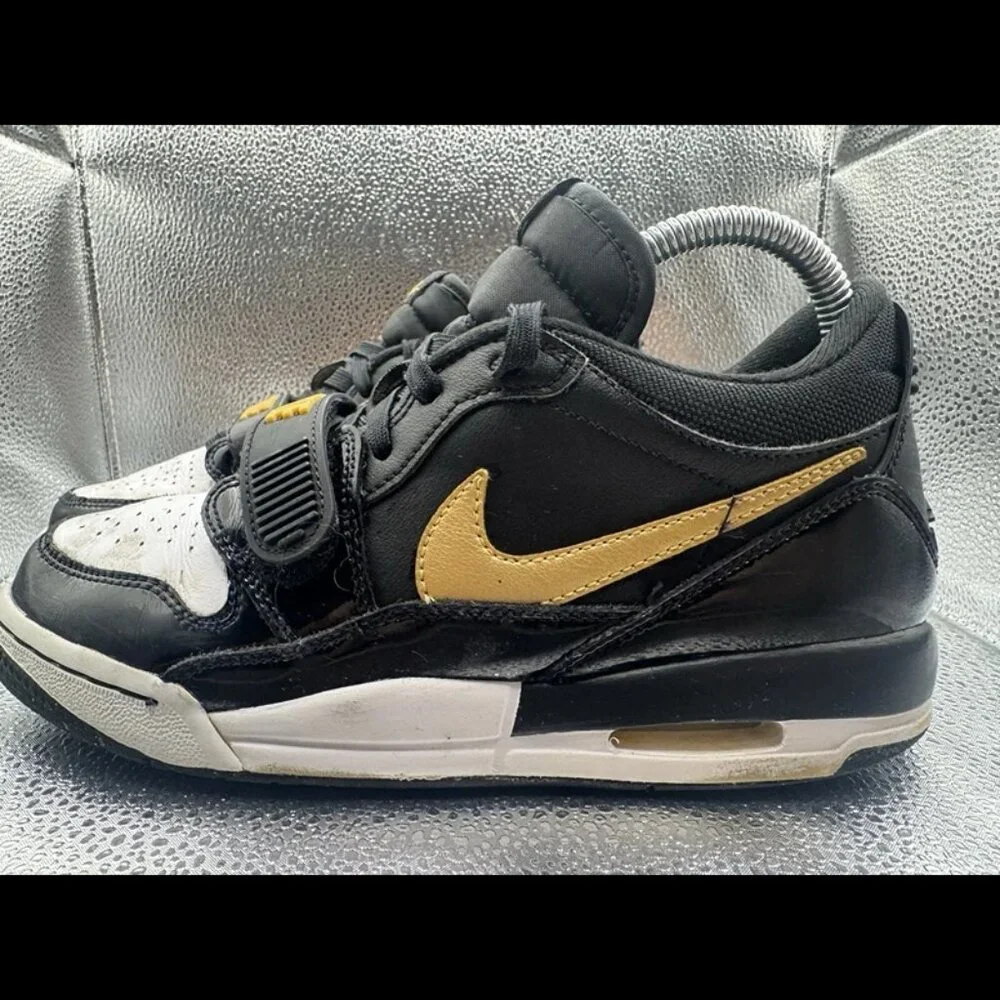 RARE 🚀 Size 5.5 -‎ Nike Air Jordan Legacy 312 Low Gold Black Sneaker CD9054-07